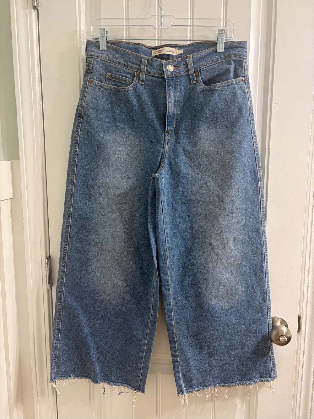 Levi's Mile High Cropped Wide Leg Jeans Sz 6 Boho High Rise